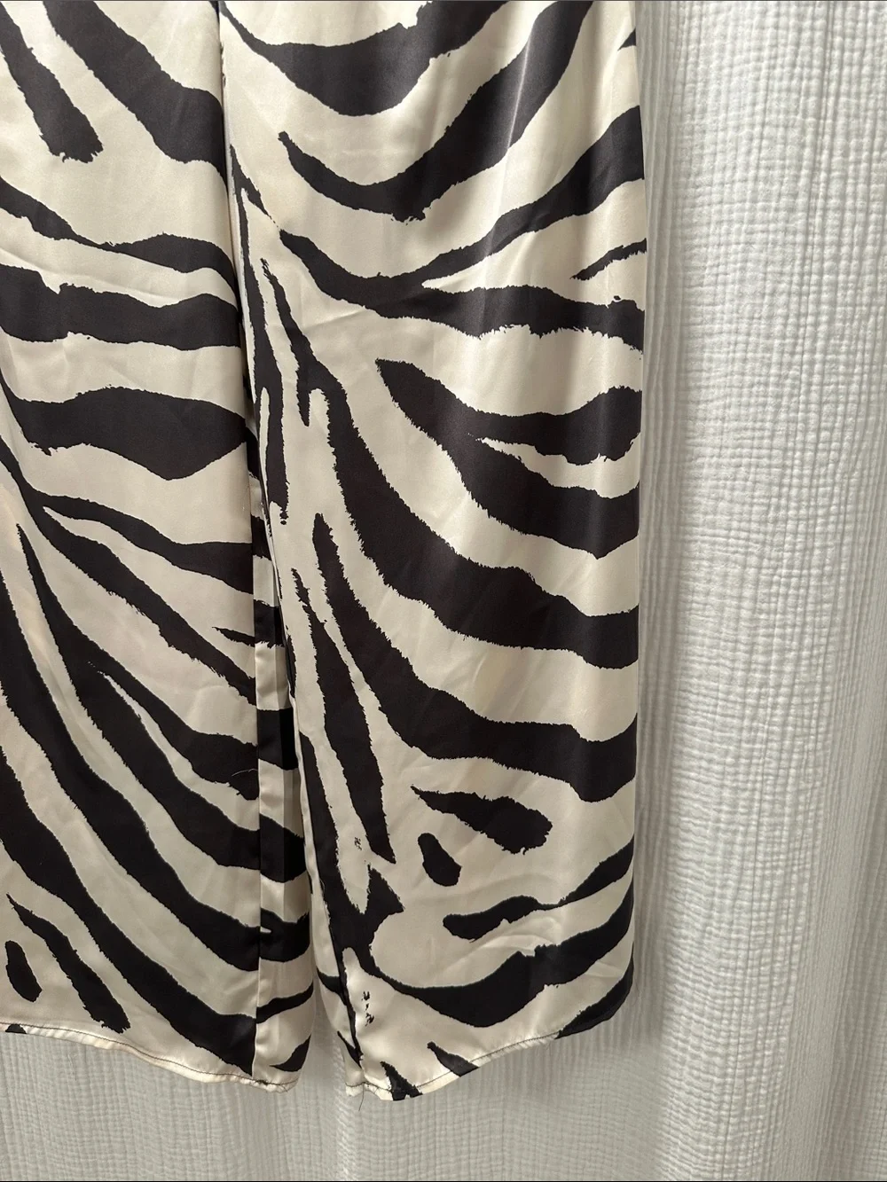 H&M Black & Ivory Zebra Print Wide-Leg Pants - Picture 5 of 9